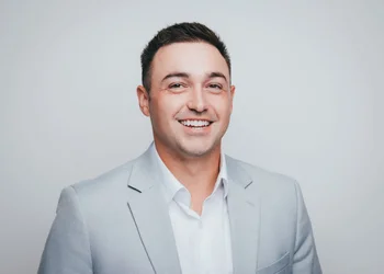 Image of Ross Storoshenko, Associate